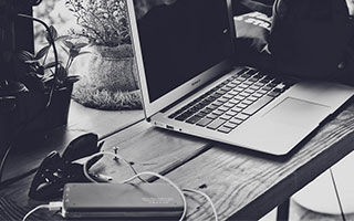 开云平台-秘鲁轻取哥伦比亚，博格巴统治全场——足球盛宴背后的精彩故事