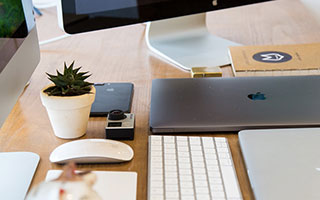 开云官网-克罗地亚横扫瑞典，苏亚雷斯三分雨点燃全场：足球盛宴背后的激情与故事